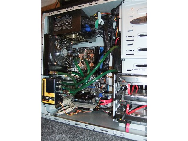 umgerüstet auf eine CPU-WaKü...