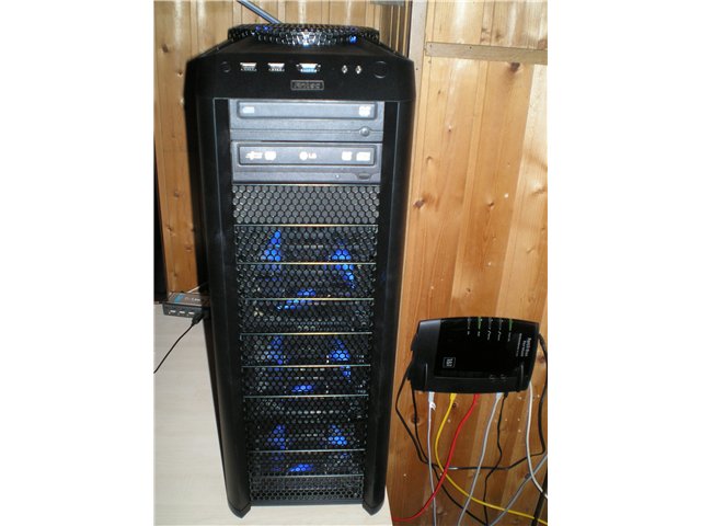 Antec Twelve Hundred v3